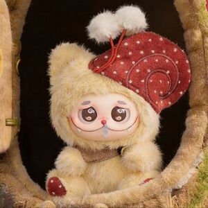 Gismow V2 Fantasy Forest Friends Plush/Bag Charm NIB - Snail Mow